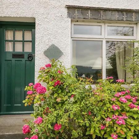 2 Gateside Coniston