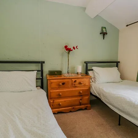 2 Gateside * Coniston