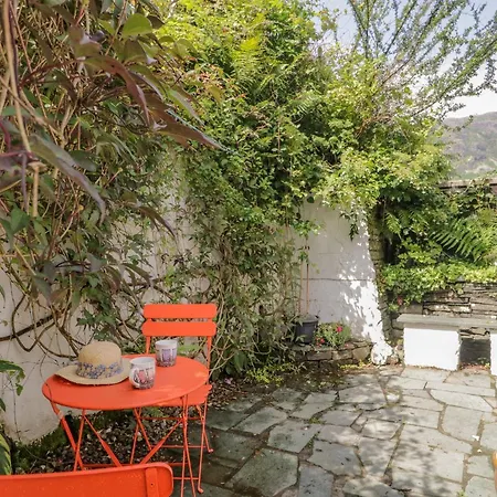 2 Gateside * Coniston