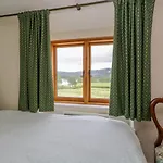 2 Gateside